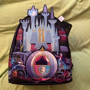 Beautiful Cinderella’s Castle Loungefly mini backpack *bonus cardholder included